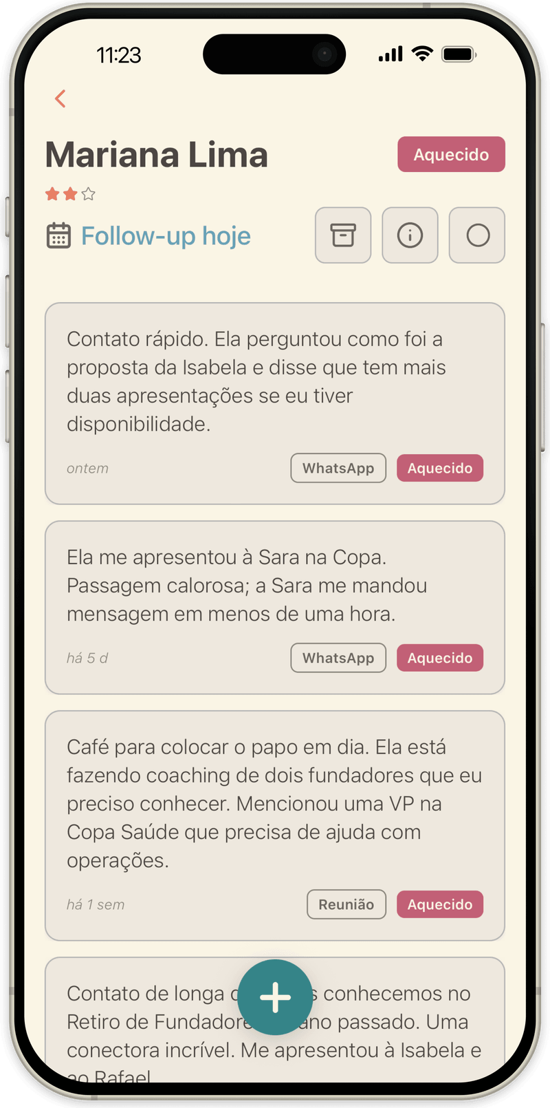 Um contato no OpenLoop com todas as notas sobre ele, da mais recente para a mais antiga